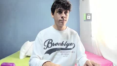 KAN  online show from March 4, 7:22 pm