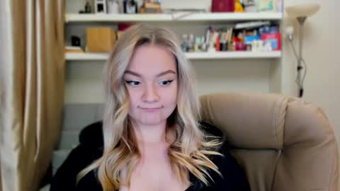 Kara. Off from 15th till 24th of December online show from November 5, 11:07 pm