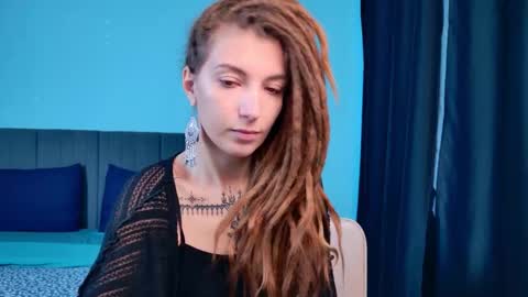 Snapshot of karatart chatting on October 16, 10:59 am Kara online show from October 16, 10:59 am