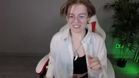 Karen online show from March 10, 9:57 am