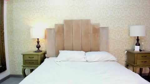 KarenNewman online show from December 18, 3:35 am