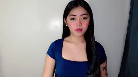 I AM BELLE online show from May 24, 1:39 pm