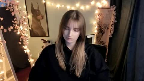 Karla online show from February 2, 2:03 pm