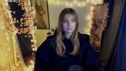 Karla online show from February 5, 2:42 pm