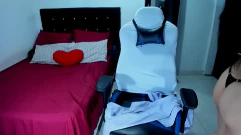 karly. online show from October 17, 3:10 am