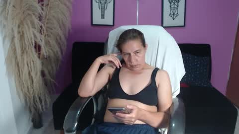 KARLYE online show from October 3, 4:43 am