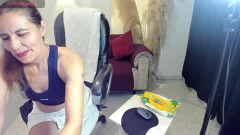 KARLYE online show from May 26, 5:46 am