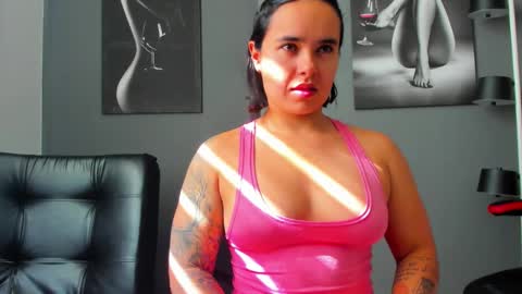   online show from February 17, 2:05 pm