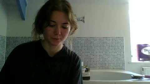 Karma Queen online show from April 19, 8:26 am