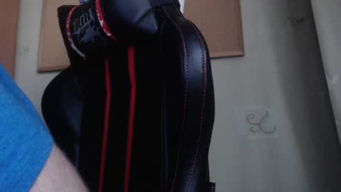 Karol  online show from November 12, 2:30 pm