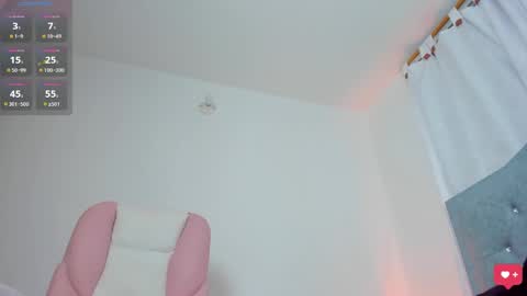 Snapshot of karolina_evans chatting on September 27, 12:14 pm karolina_evans online show from September 27, 12:14 pm