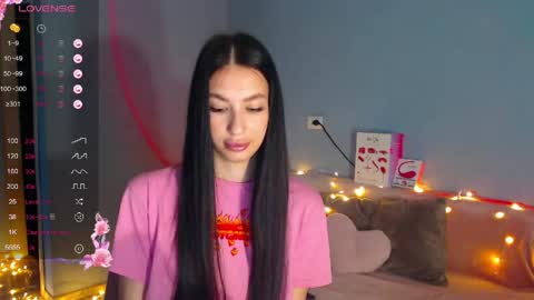 Kira online show from May 26, 2:28 am