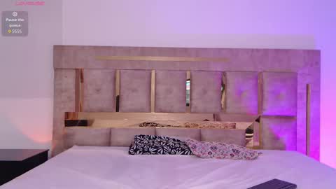 kasey online show from September 13, 5:43 am