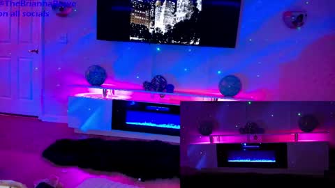 BriannaBrave online show from April 1, 8:37 am