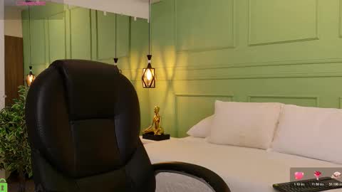 Kat online show from March 24, 11:49 am