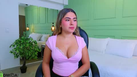 Kat online show from March 25, 11:50 am