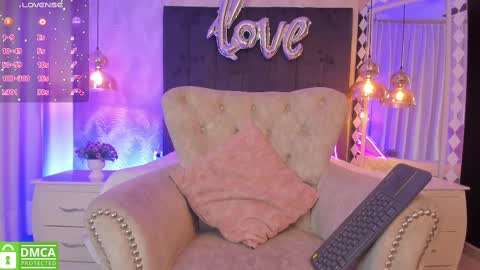 Kat online show from February 26, 3:10 pm