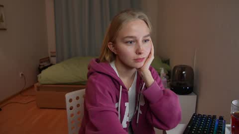 katcontrol online show from December 21, 2:47 pm