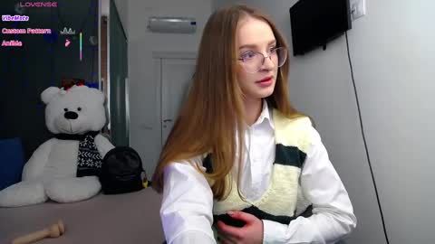 .Be kind and gentle with me and I will do my best for you.   online show from March 3, 12:28 pm