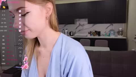 kate_krayy online show from October 20, 7:08 pm