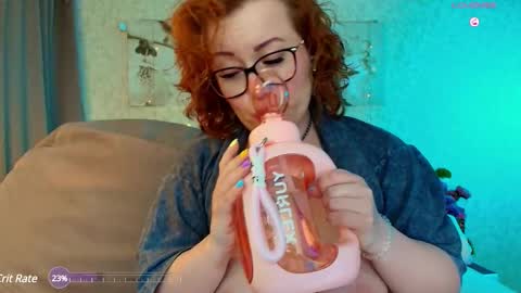 Snapshot of kate_picture chatting on March 7, 8:23 am Kate online show from March 7, 8:23 am