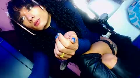 Snapshot of kate_secret chatting on January 5, 2:38 am is secret for lovers online show from January 5, 2:38 am