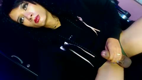 Snapshot of kate_secret chatting on January 7, 12:45 am is secret for lovers online show from January 7, 12:45 am