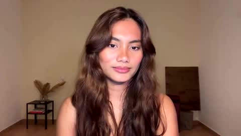 Kate Dami online show from March 7, 9:38 pm