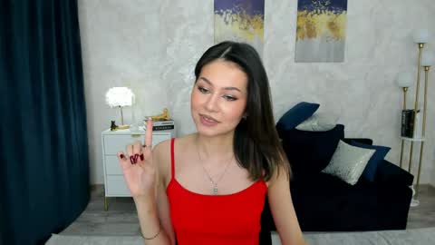 katekrosse online show from May 6, 7:53 pm