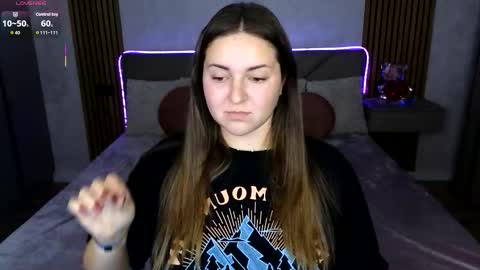 Snapshot of katelyn_sweety chatting on October 5, 6:59 pm Katelyn online show from October 5, 6:59 pm