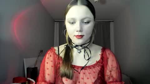 KATE online show from March 23, 5:18 pm