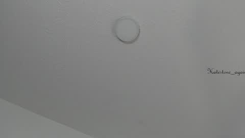 love meeee online show from March 8, 2:08 pm