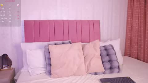   online show from March 25, 8:15 pm