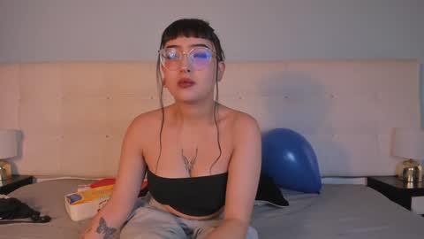 Snapshot of kathaline_markle chatting on December 2, 8:17 pm Katha or Cintya online show from December 2, 8:17 pm