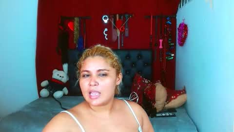 katherinaroodies online show from February 17, 2:43 am