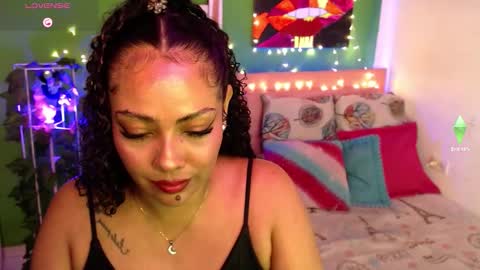 Snapshot of katherincastillo chatting on October 26, 8:26 am katherin online show from October 26, 8:26 am