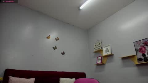 Snapshot of kathina_giraldo chatting on October 6, 12:45 pm Paola online show from October 6, 12:45 pm