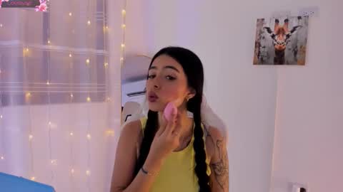 Katia  online show from March 24, 8:48 pm