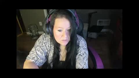 Katie online show from February 4, 1:56 am