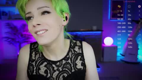 Katie online show from October 28, 8:32 pm