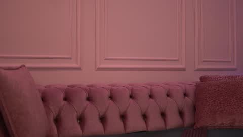 Katie online show from November 30, 6:59 pm