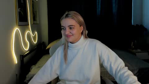 Katie online show from February 28, 6:28 am