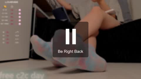 Snapshot of katiewoww chatting on December 6, 12:44 pm Miss Katie online show from December 6, 12:44 pm