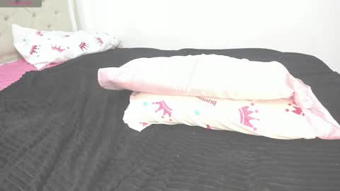 katitaluxury_hot online show from March 11, 10:46 pm