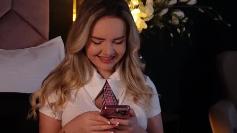 KatJolie online show from January 28, 8:47 pm