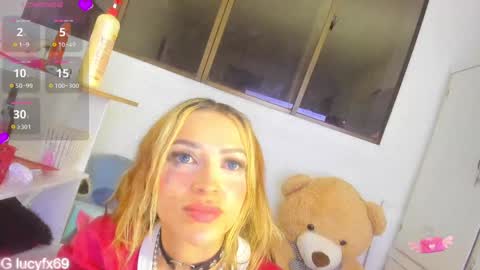 Snapshot of katlucy69 chatting on February 1, 4:35 am lucyfx69   INSTAGRAM online show from February 1, 4:35 am