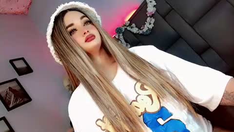 Snapshot of kattie_sweet_ chatting on September 29, 10:31 pm kattie_sweet_ online show from September 29, 10:31 pm