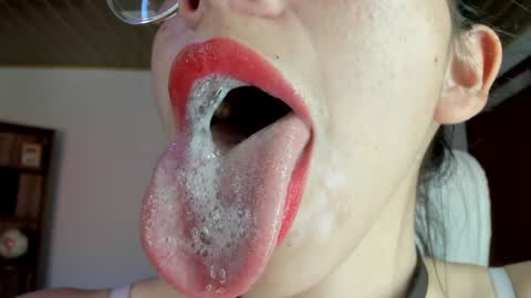 Snapshot of katty_mouth chatting on January 21, 7:28 pm Katty online show from January 21, 7:28 pm