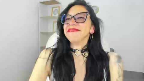 Snapshot of katty_mouth chatting on September 17, 8:34 pm Katty online show from September 17, 8:34 pm