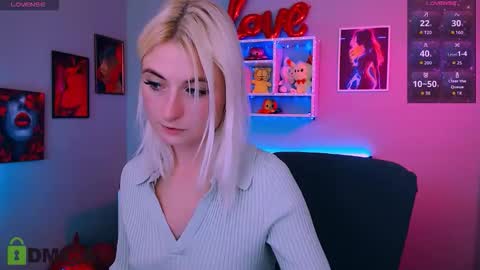 Katty online show from March 31, 7:58 pm